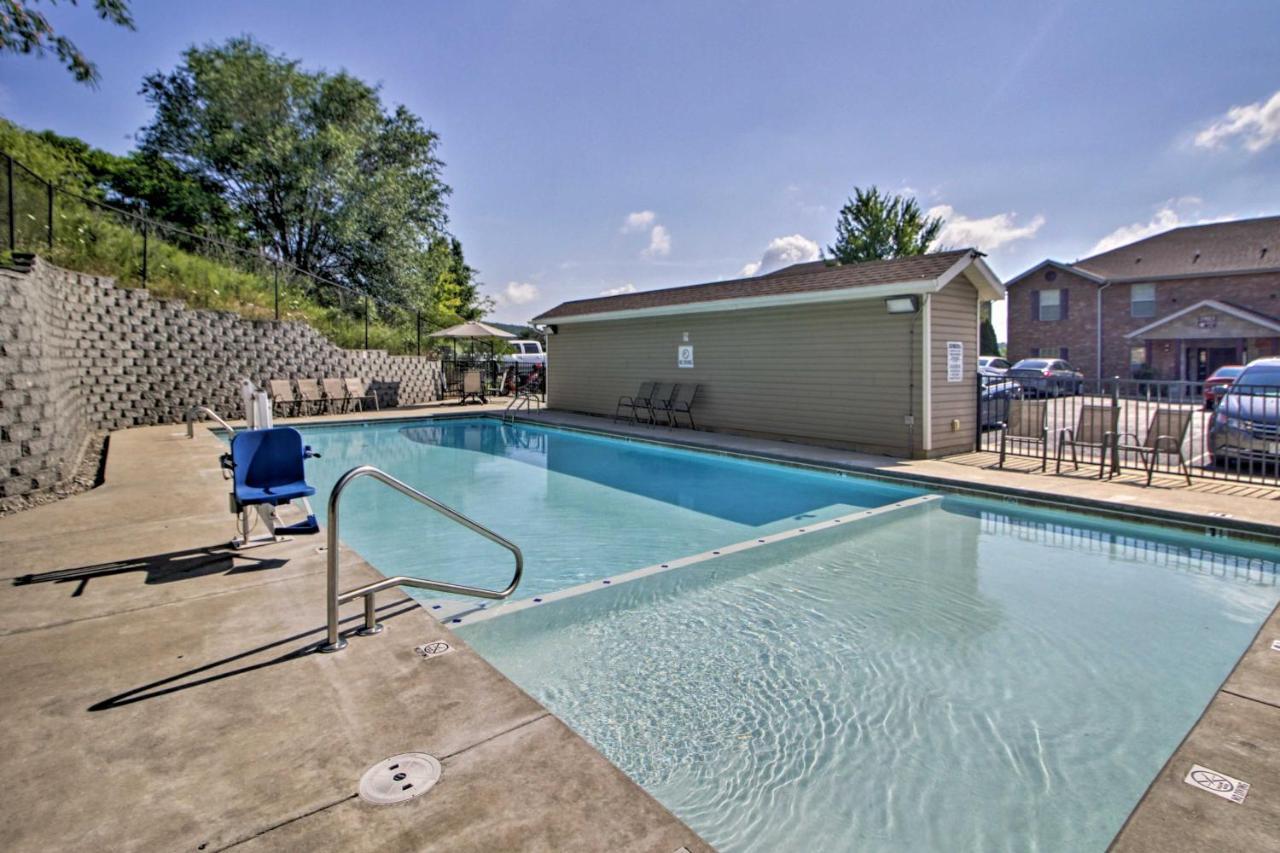 Apartment With Patio, 4 Mi To Silver Dollar City! Branson Esterno foto