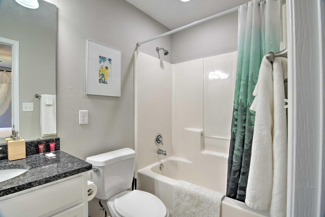 Apartment With Patio, 4 Mi To Silver Dollar City! Branson Esterno foto